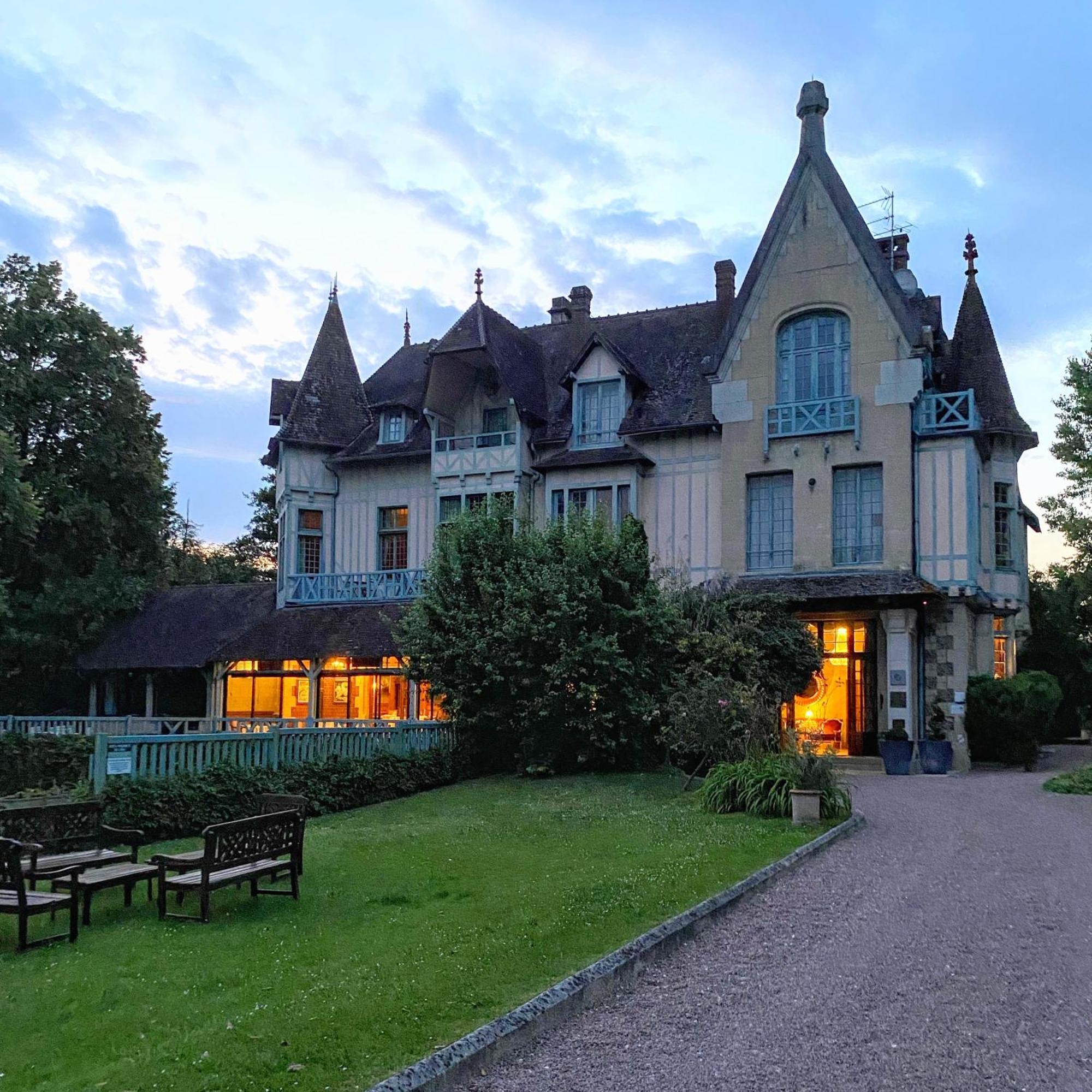Le Moulin De Connelles Hotell Eksteriør bilde